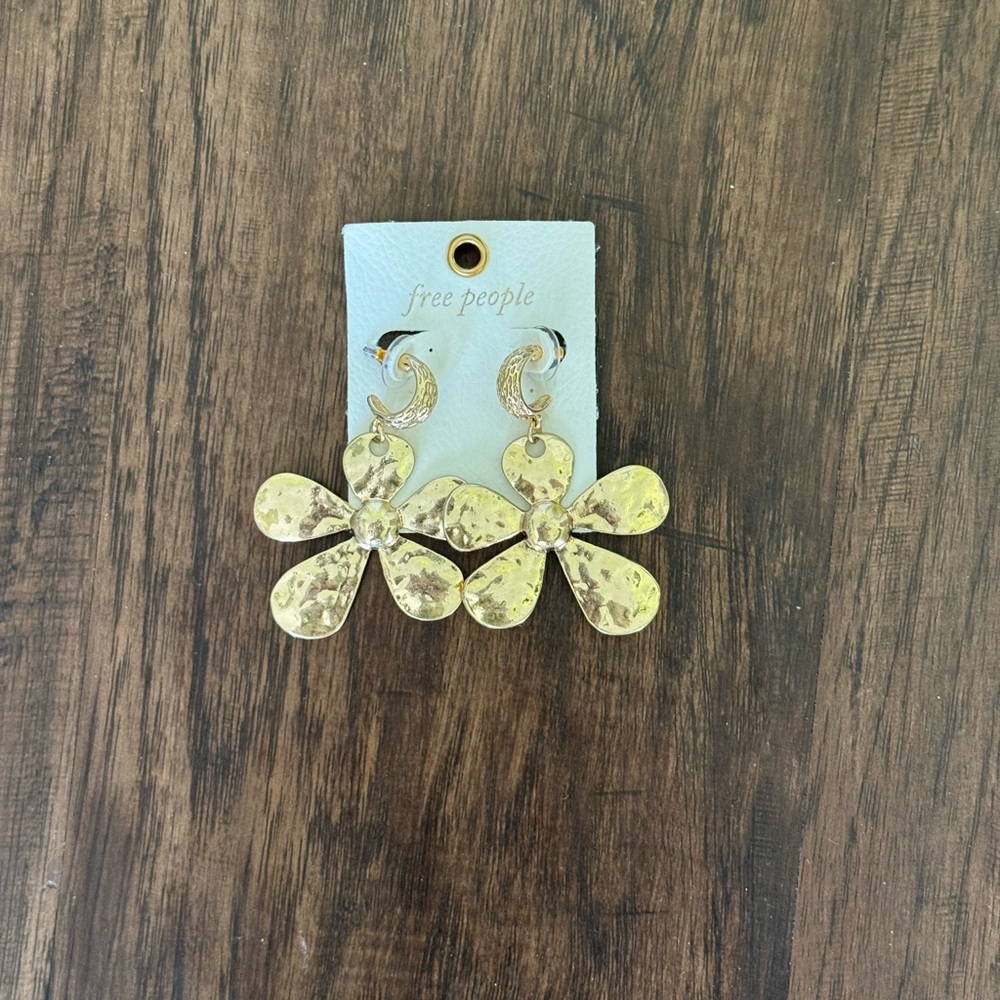 Free People Hammered Gold Floral Earrings
